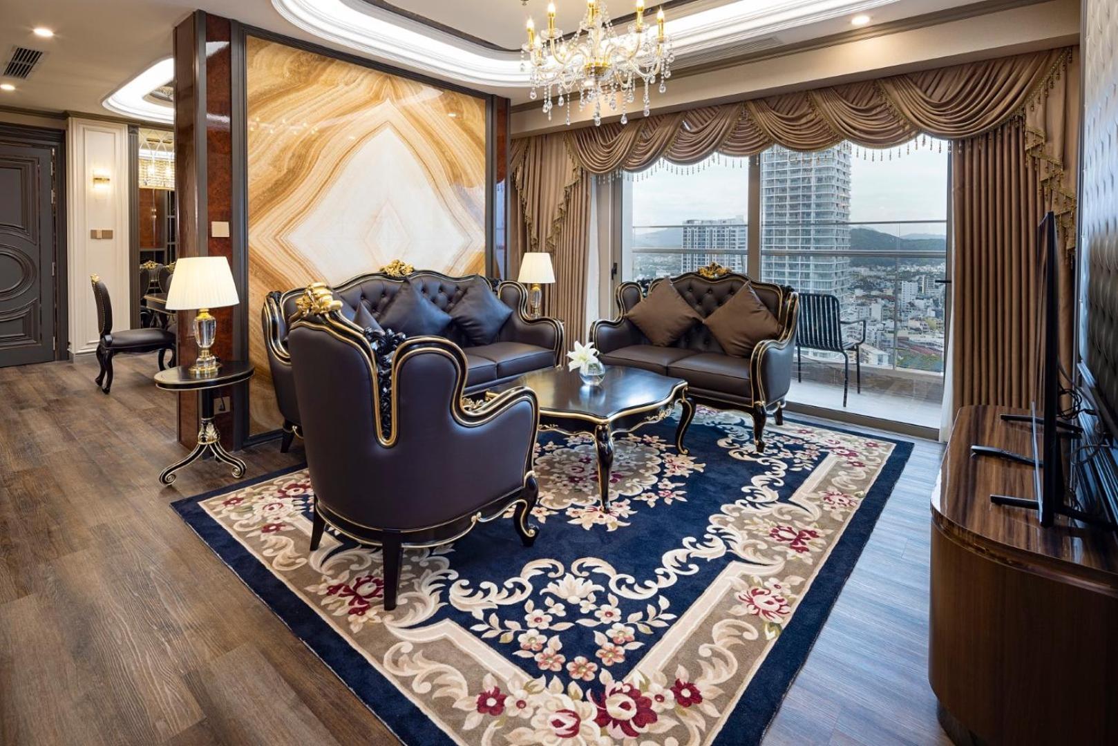 Annova Hotel 5*