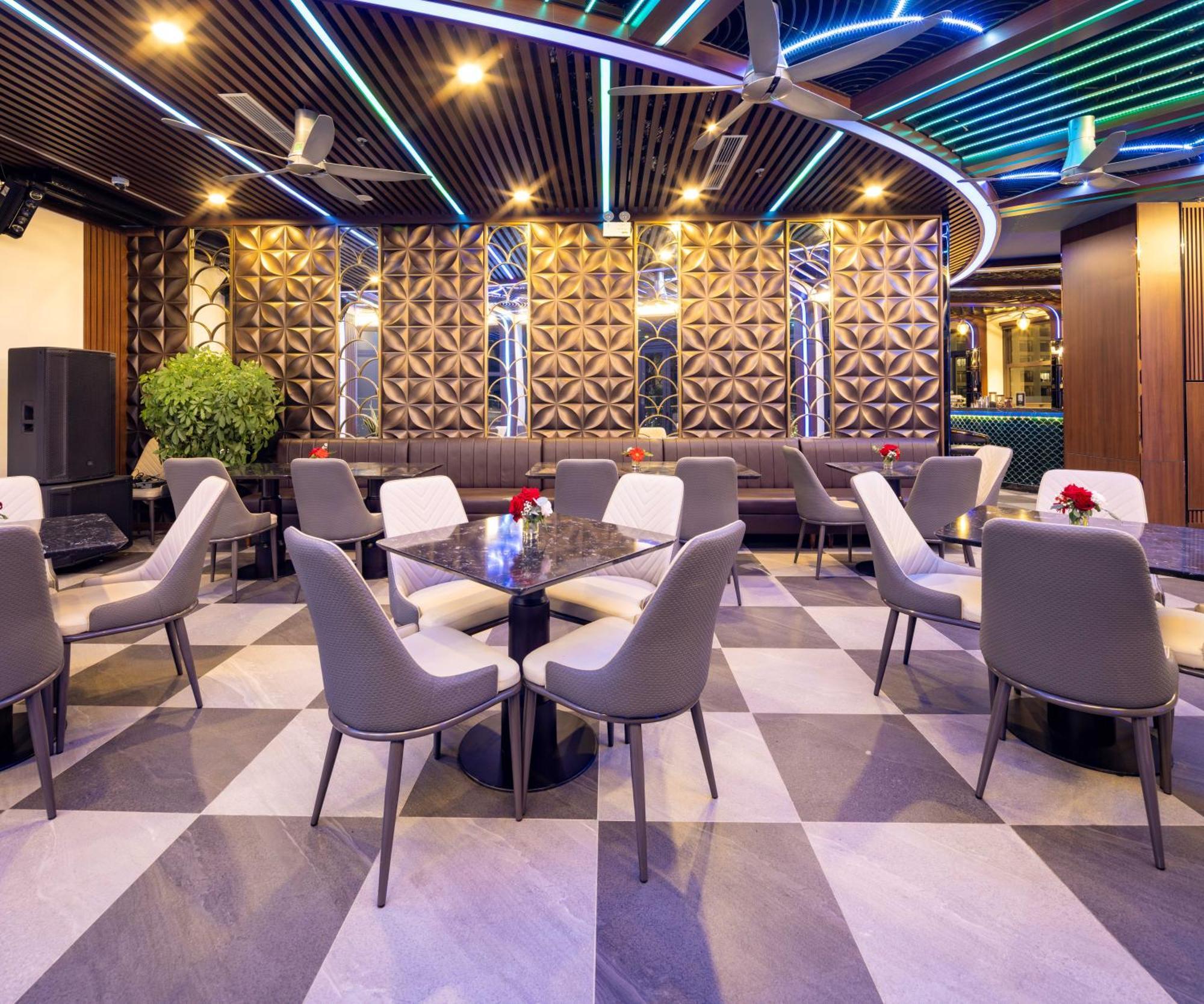Annova Hotel